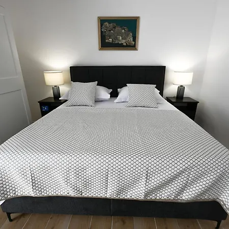 Apartman Zrno Soli 公寓 扎达尔